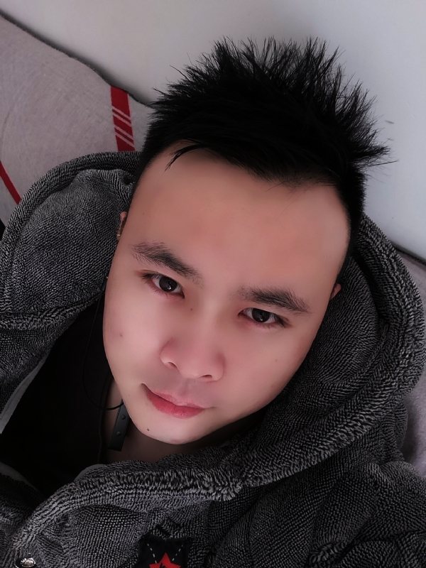 明明的第一张照片--常熟闪婚服务中心